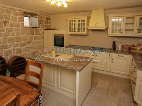 Prodaja, kuća, 350m², Reževići, Budva - image 22