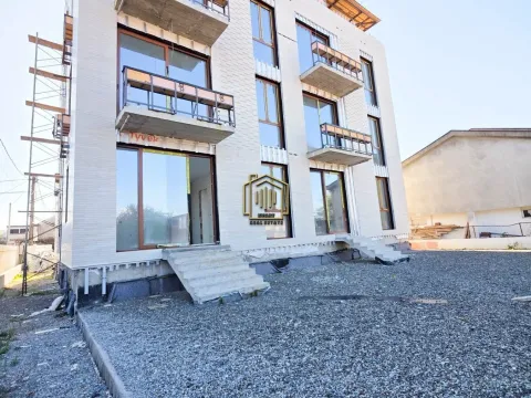 Sale, two bedroom apartment, 67m², Stari Aerodrom, Podgorica - image 2