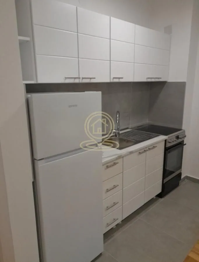 Izdavanje, jednosoban stan, 43m², Podbara, Novi Sad Sve Podlokacije