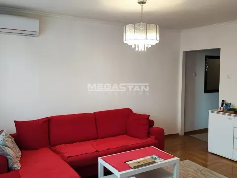 Rent, one bedroom apartment, 45m², Kalenić Pijaca, Vračar Sve Podlokacije - image 2