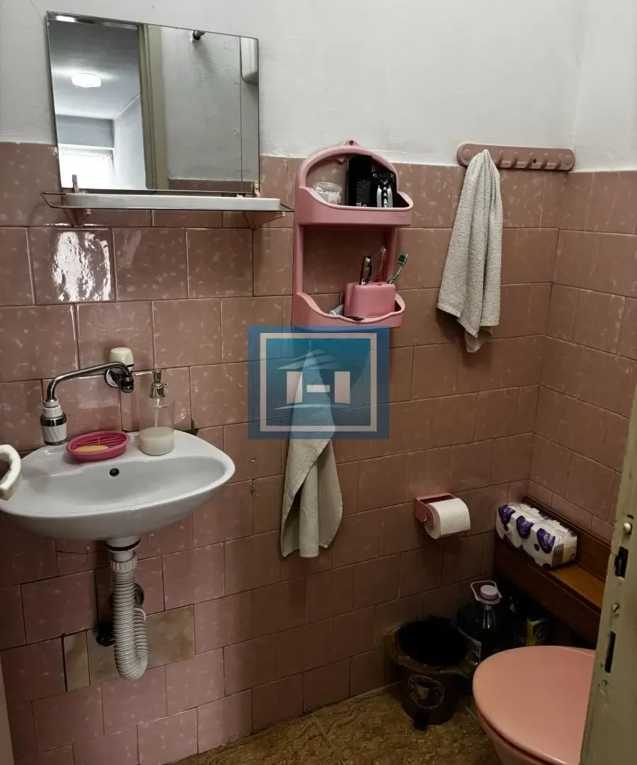 Prodaja, četvorosoban stan, 102m², Strelište, Jagodina