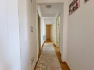 Rent, three bedroom apartment, 89m², Budva, Crna Gora - image 14