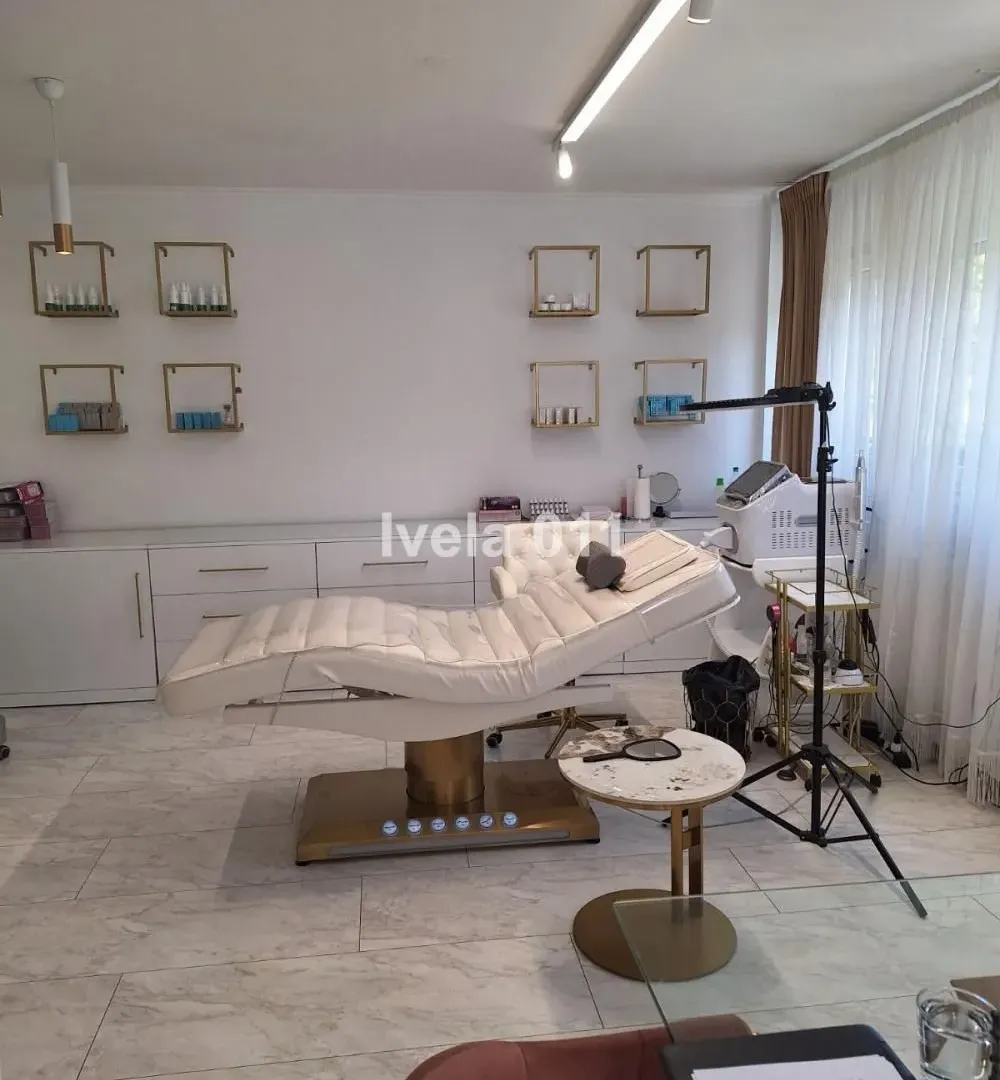 Prodaja, dvosoban stan, 53m², Kalenić Pijaca, Vračar Sve Podlokacije
