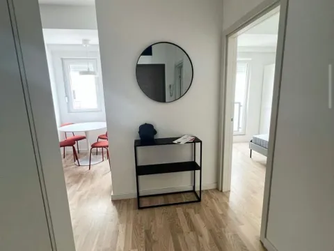 Izdavanje, jednosoban stan, 41m², Centar, Podgorica - image 2