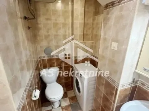 Izdavanje, stan, 42m², Stari Grad, Beograd - image 11