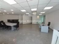 Izdavanje, poslovni prostor, 90m², Sajmište, Novi Sad - image 4