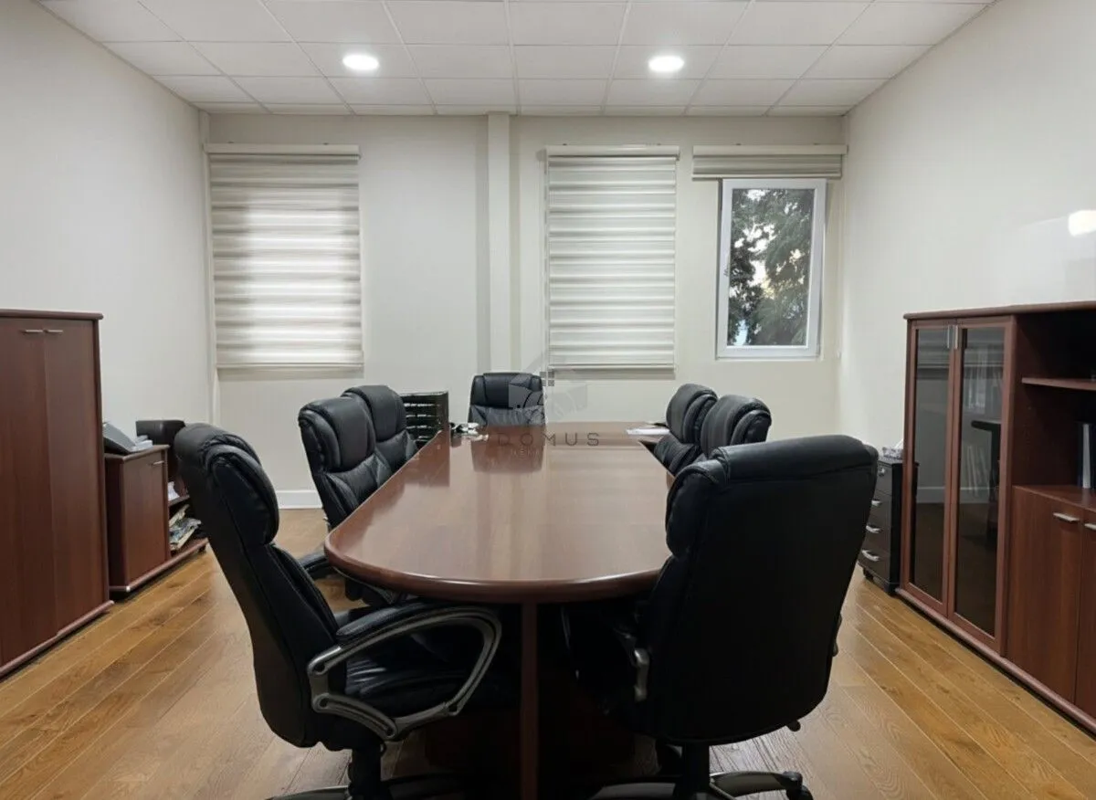 Rent, office space, 1850m², Zabjelo, Podgorica
