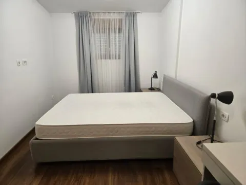 Izdavanje, četvorosoban stan, 130m², Master Kvart, Podgorica - image 7