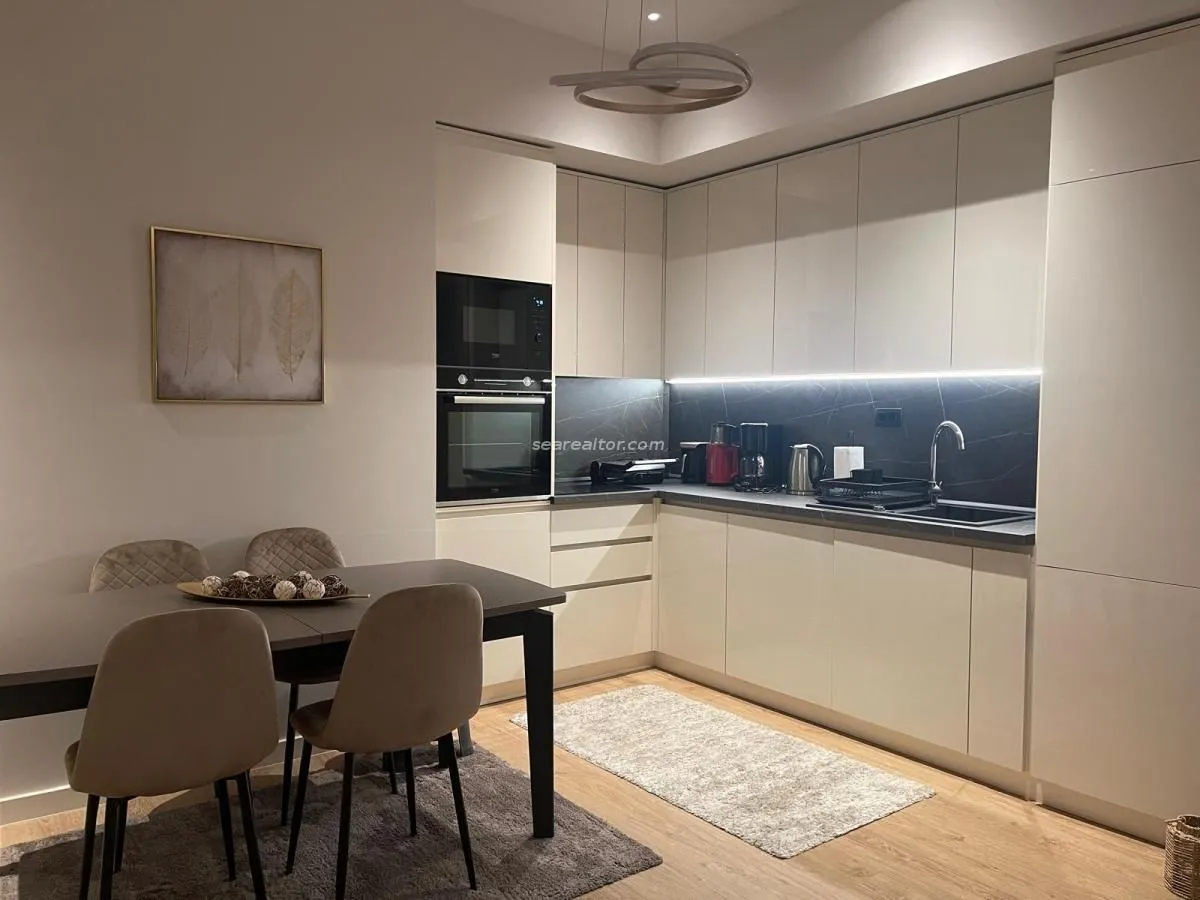 Prodaja, dvosoban stan, 90m², Porto Montenegro, Tivat