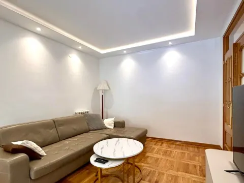 Rent, two bedroom apartment, 65m², Preko Morače, Podgorica - image 4