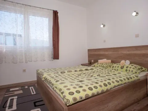 Izdavanje, jednosoban stan, 42m², Bečići, Budva - image 4