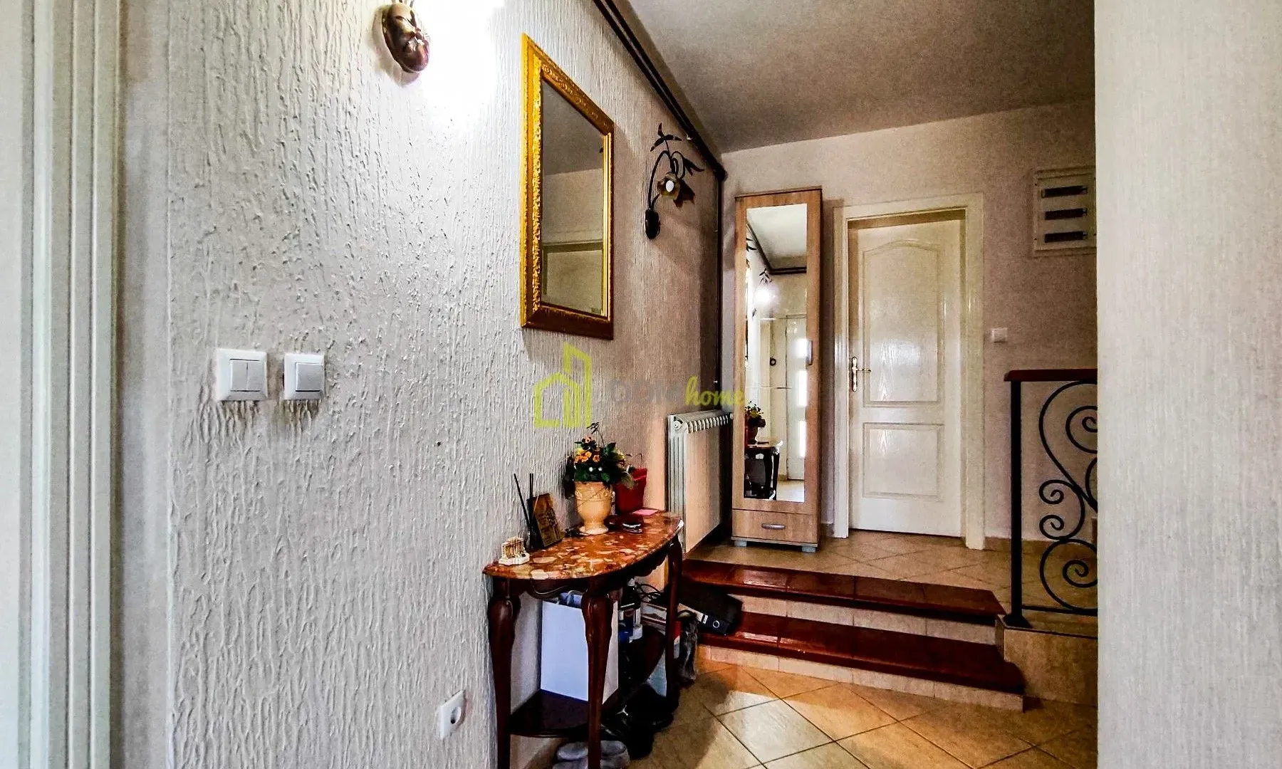 Rent, house, 250m², Donja Gorica, Podgorica