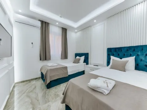 Izdavanje, kuća, 166m², Dobre Vode, Bar - image 7