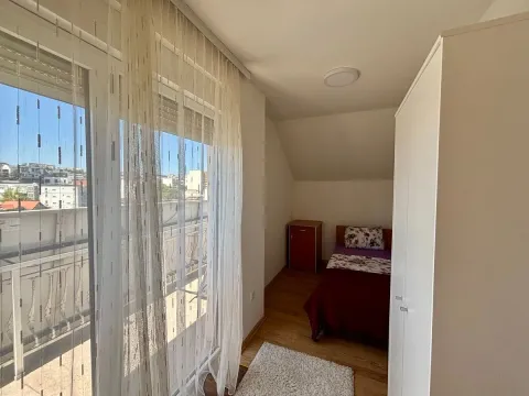 Rent, three bedroom apartment, 66m², Dušanovac, Voždovac Sve Podlokacije - image 10