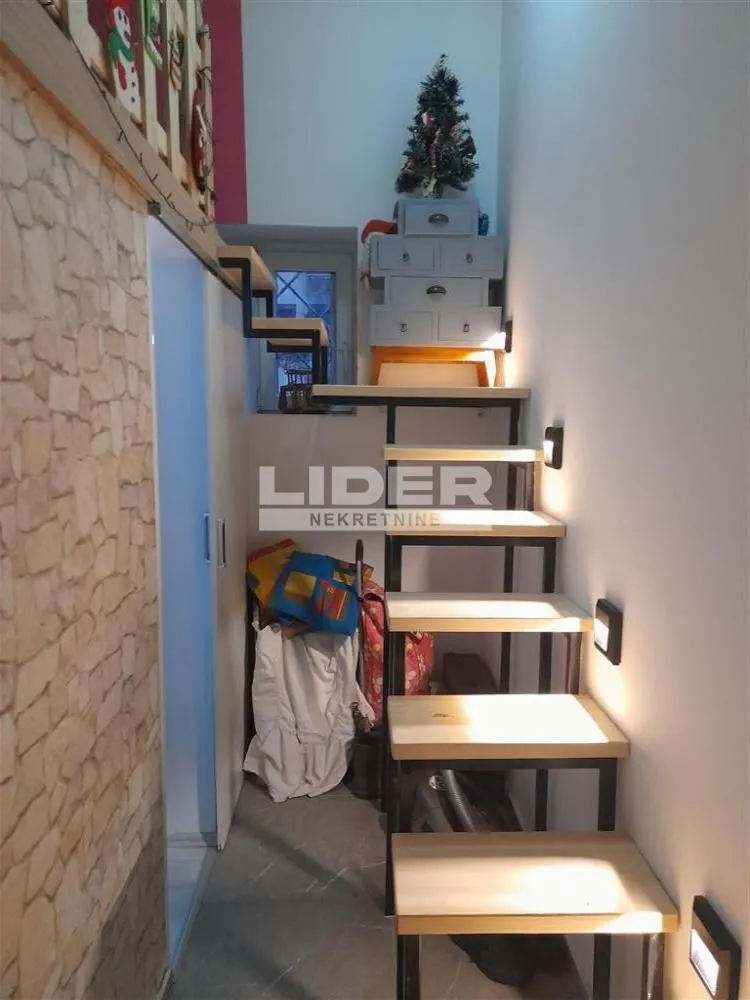 Prodaja, jednosoban stan, 25m², Stari Grad, Beograd