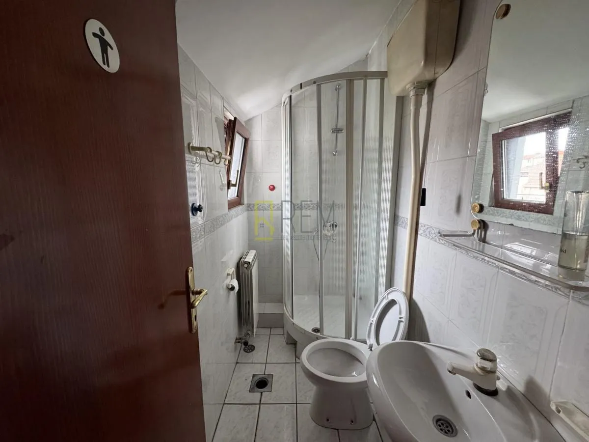 Rent, office space, 120m², Podgorica, Crna Gora