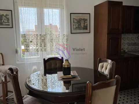 Izdavanje, dvosoban stan, 75m², Gornja Gorica, Podgorica - image 4