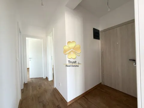 Rent, two bedroom apartment, 60m², 1 maj, Podgorica - image 4