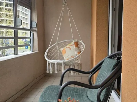 Rent, studio apartment, 33m², City Kvart, Podgorica - image 10