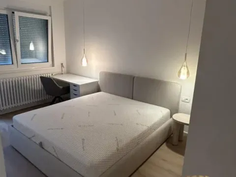 Rent, two bedroom apartment, 42m², Slavija, Vračar Sve Podlokacije - image 4