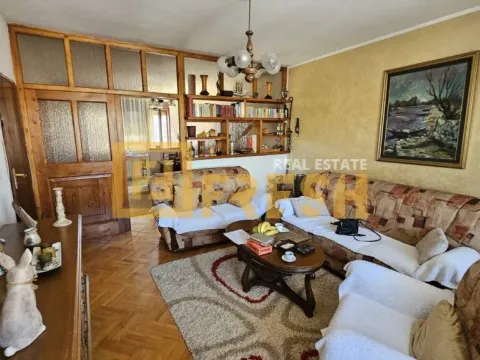 Prodaja, kuća, 115m², Stari Aerodrom, Podgorica - image 6