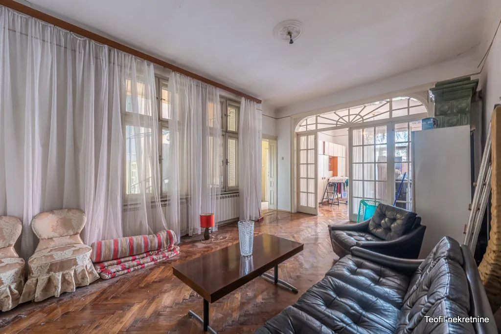 Sale, three bedroom apartment, 105m², Vračar, Šid