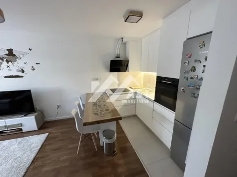 Izdavanje, trosoban stan, 63m², Adice, Novi Sad Sve Podlokacije - image 4