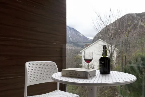 Prodaja, dvosoban stan, 61m², Kotor, Crna Gora - image 17