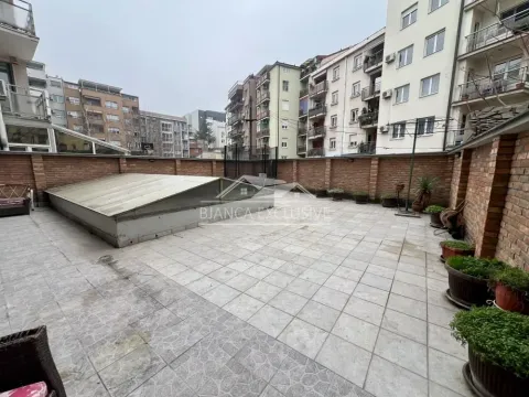 Prodaja, trosoban stan, 111m², Crveni Krst, Beograd - image 12