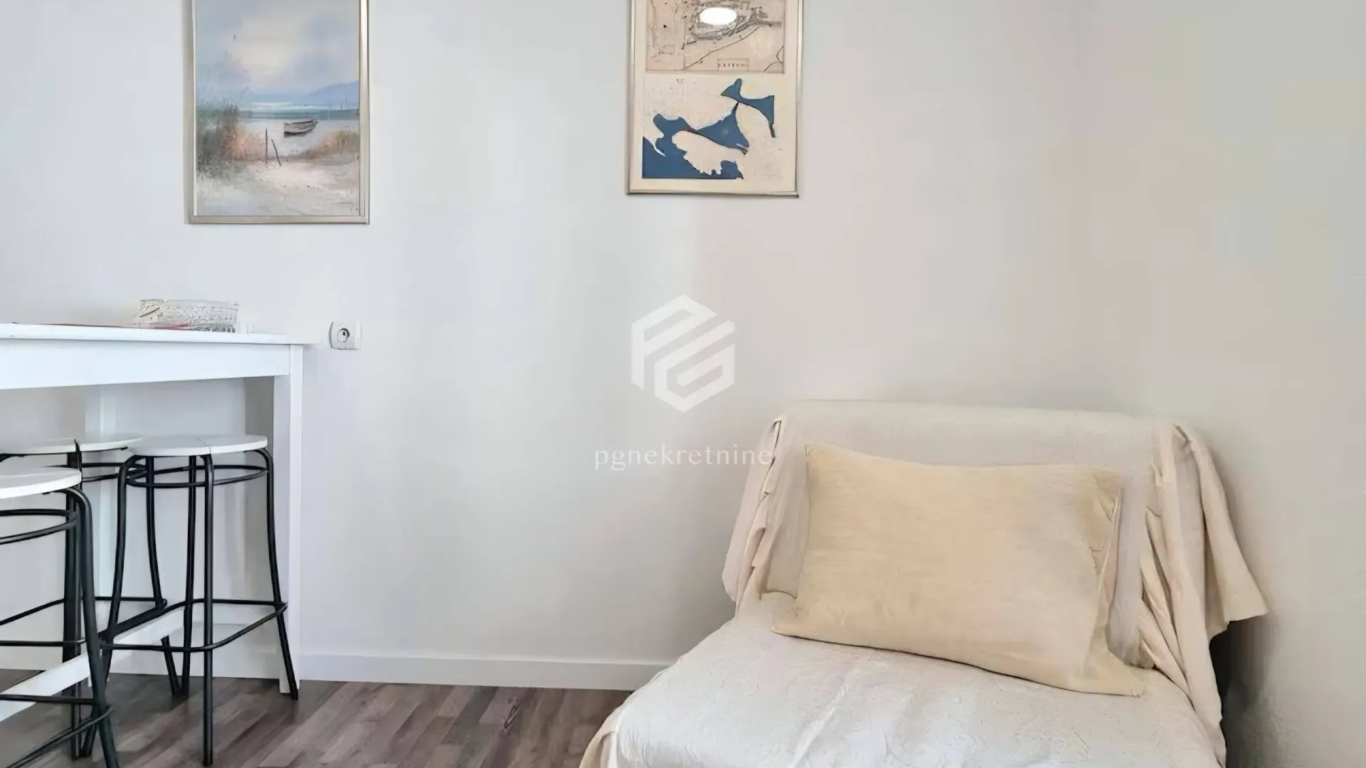 Prodaja, jednosoban stan, 34m², Kotor, Crna Gora