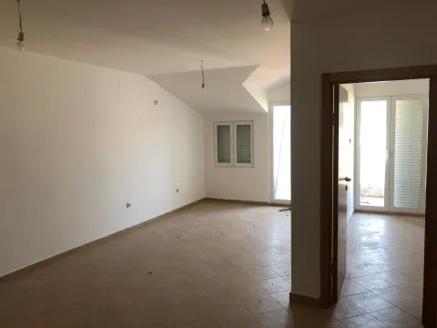 Prodaja, dvosoban stan, 76m², Komoševina, Budva - image 6