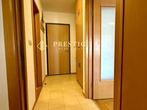 Rent, one bedroom apartment, 45m², Stari Aerodrom, Podgorica - image 10