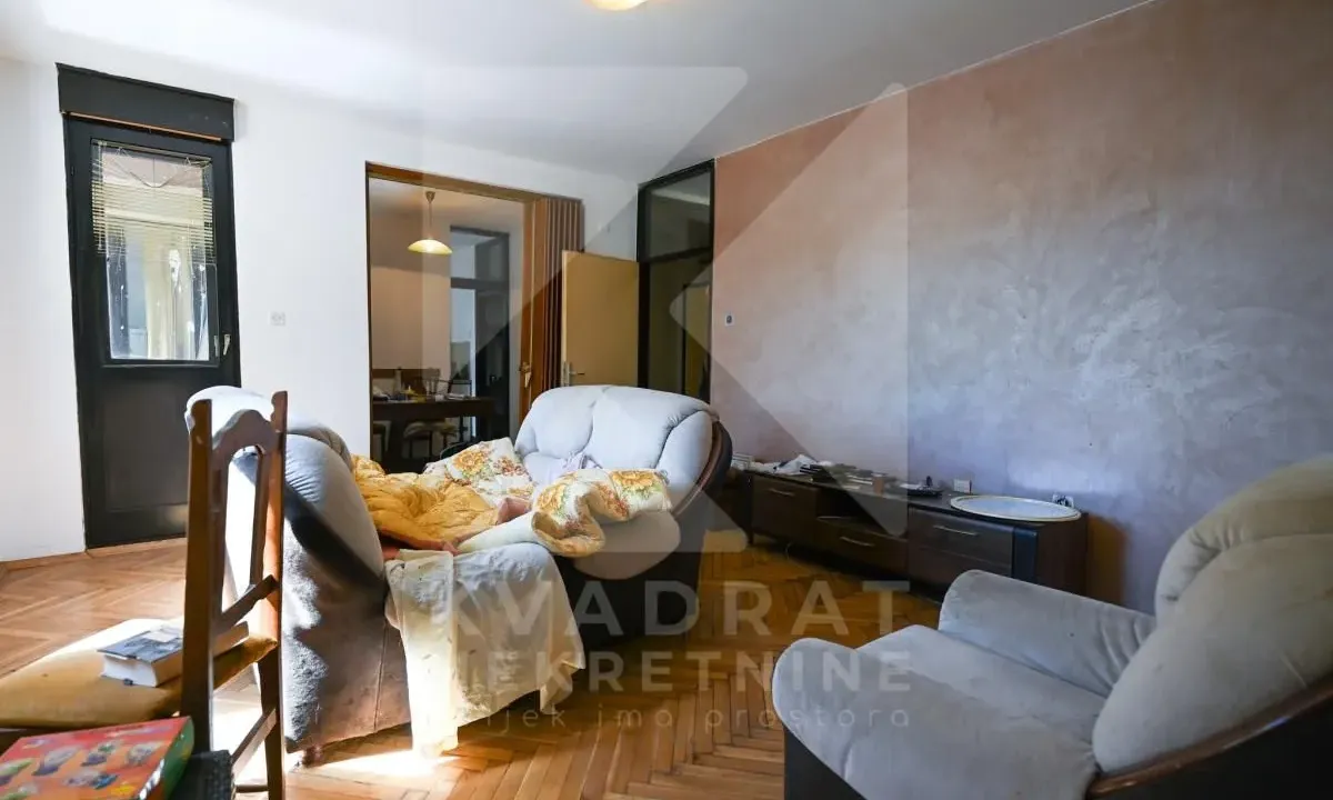 Sale, three bedroom apartment, 85m², Blok 6, Podgorica
