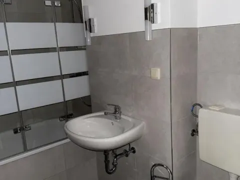 Prodaja, dvosoban stan, 55m², Vašarište, Kragujevac - image 7