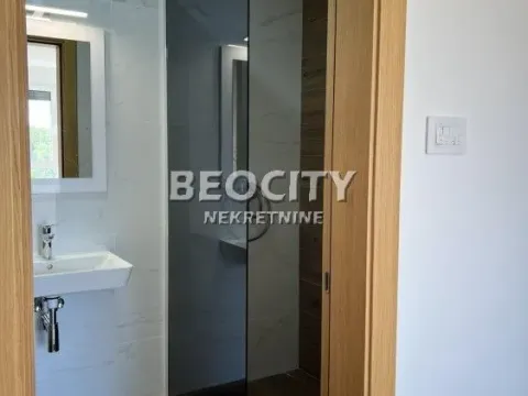 Izdavanje, poslovni prostor, 59m², Centar, Novi Sad - image 6