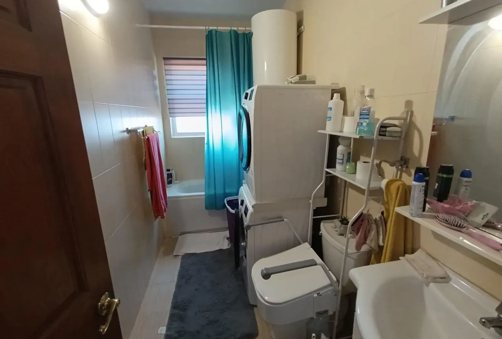 Prodaja, kuća, 200m², Donja Gorica, Podgorica