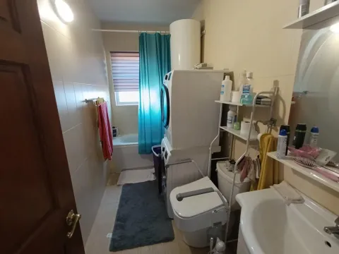 Prodaja, kuća, 200m², Donja Gorica, Podgorica - image 20