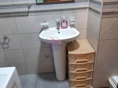 Izdavanje, jednosoban stan, 45m², Tuški Put, Podgorica - image 4