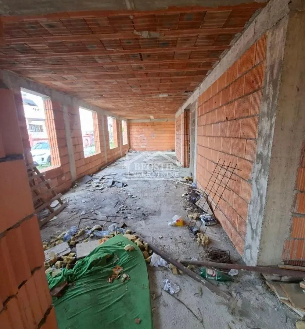 Prodaja, kuća, 218m², Vojvode Vlahovica, Beograd