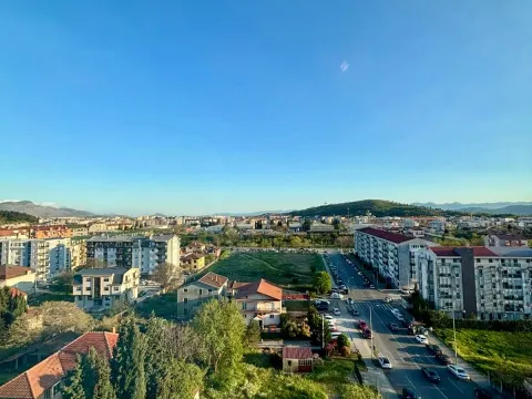 Sale, two bedroom apartment, 70m², Central Point, Podgorica - image 15