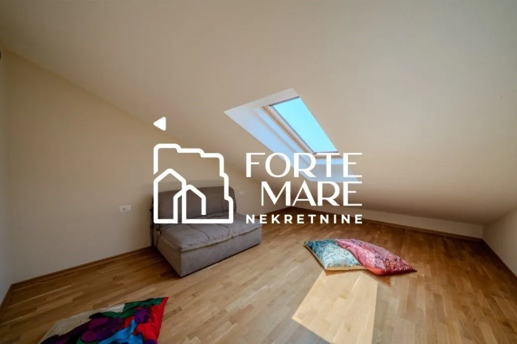 Sale, house, 223m², Reževići, Budva
