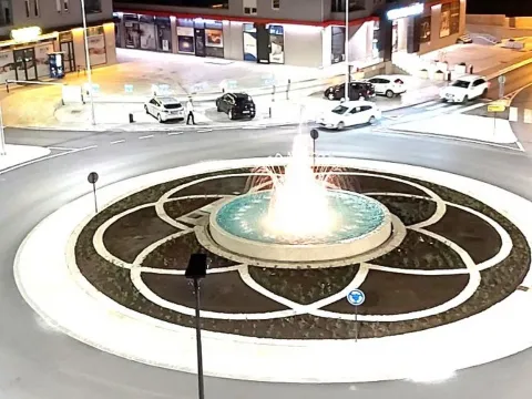 Rent, one bedroom apartment, 50m², Rozino, Budva - image 17