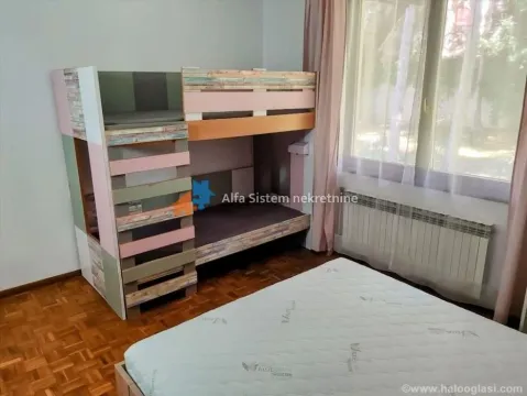 Izdavanje, četvorosoban stan, 125m², Savski Venac, Beograd - image 25