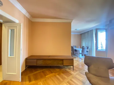 Rent, two bedroom apartment, 90m², Centar, Podgorica - image 15