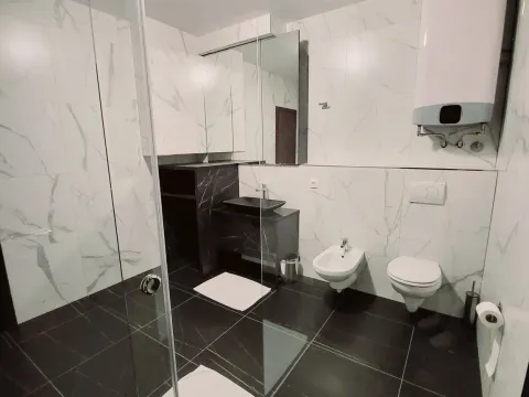 Sale, two bedroom apartment, 92m², Rafailovići, Budva - image 10