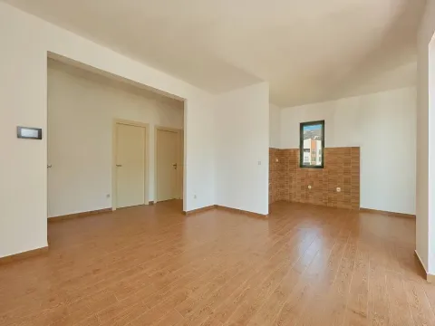 Sale, one bedroom apartment, 51m², Bečići, Budva - image 5