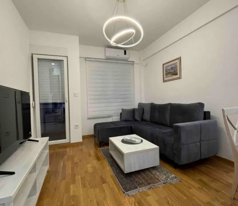 Izdavanje, jednosoban stan, 40m², Zabjelo, Podgorica