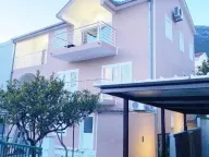 Sale, house, 275m², Đenovići, Herceg Novi - image 6