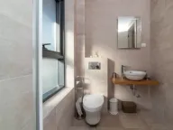 Rent, two bedroom apartment, 100m², Budva, Crna Gora - image 7