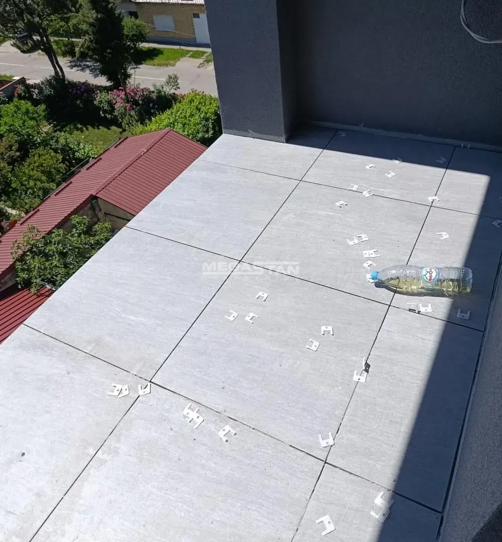 Sale, three bedroom apartment, 77m², Tesla, Pančevo